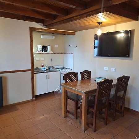 Departamentos Temporarios Cabanas Ushuaia Apartment ภายนอก รูปภาพ
